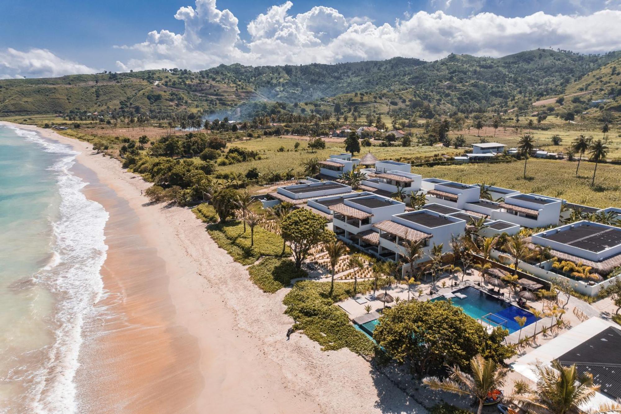 Amber Lombok Beach Resort Selong Belanak Dış mekan fotoğraf